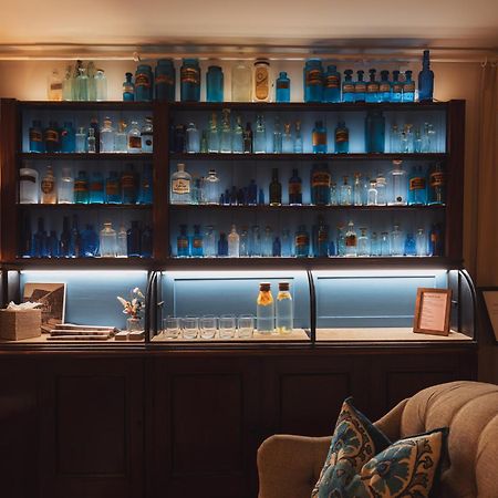 No 15 By Guesthouse, Бат Экстерьер фото The bar at the 2019 edition of the G7 summit